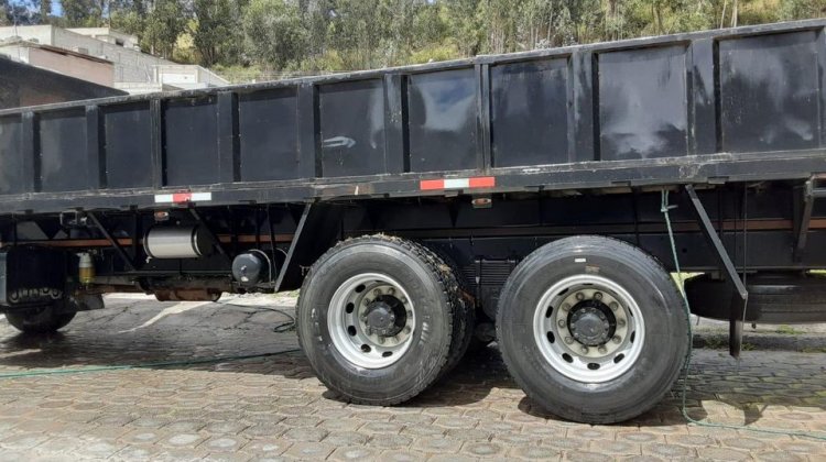 Camión Chevrolet FVZ 2020