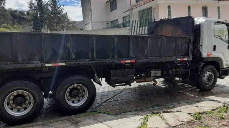 Camión Chevrolet FVZ 2020