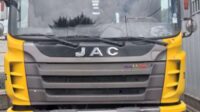 VENTA DE TRACTOCAMION EN EXCELENTES CONDICIONES