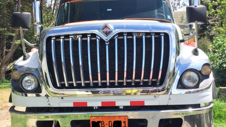 Trailer INTERNATIONAL y plataforma Colombiana DITE
