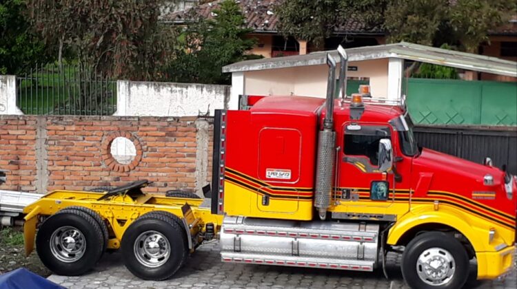 Se Vende Kenworth T800