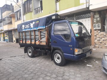 SE VENDE CAMION MARCA JAC