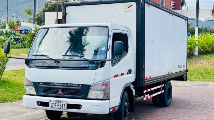 EN VENTA CAMION MITSUBISHI CANTER FUSO 5.5 TON