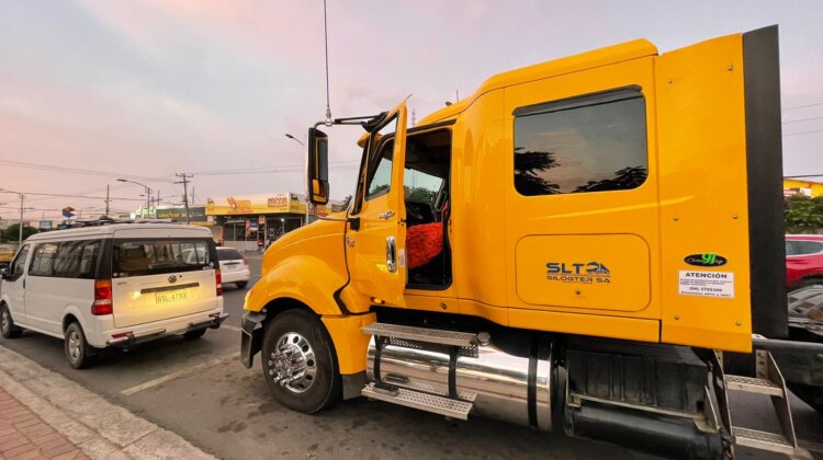 Cabezal International Prostar 2014