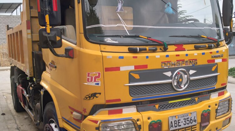 Vendo Dongfeng 3160B Volqueta 9mts