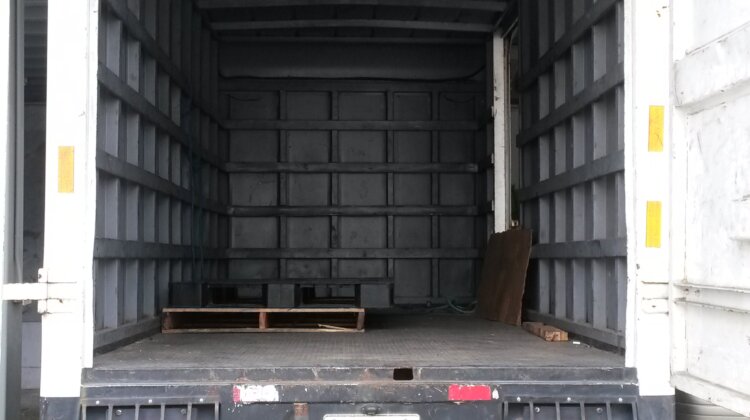CAMION BARATO