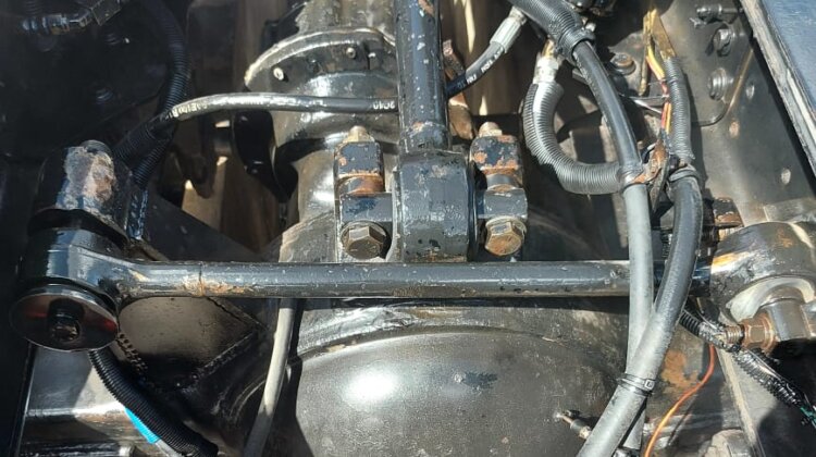 Vendo freightliner 2001