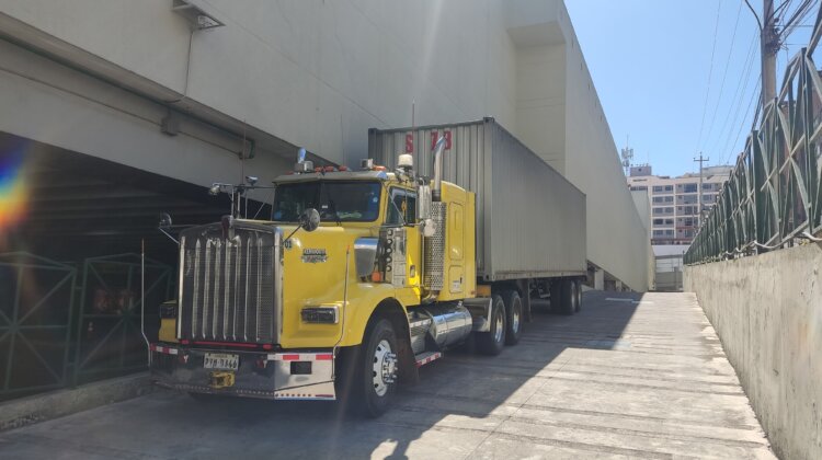 Se vende kenworth 2002