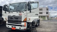 SE VENDE HINO 700 CON INTARDER FLAMANTE AÑO 2015 A TODA PRUEBA