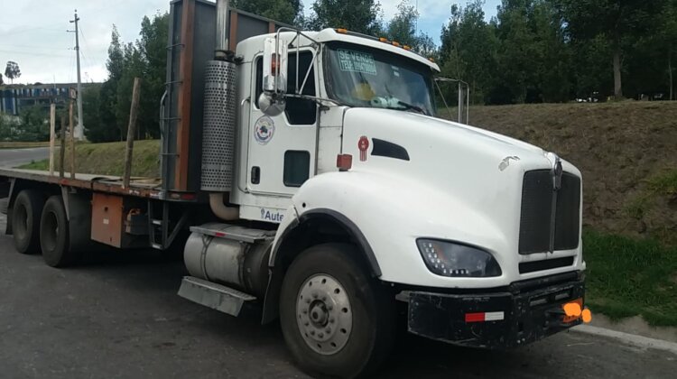 Se Vente Kenworth T460 2012 en buenas condiciones precio negociable