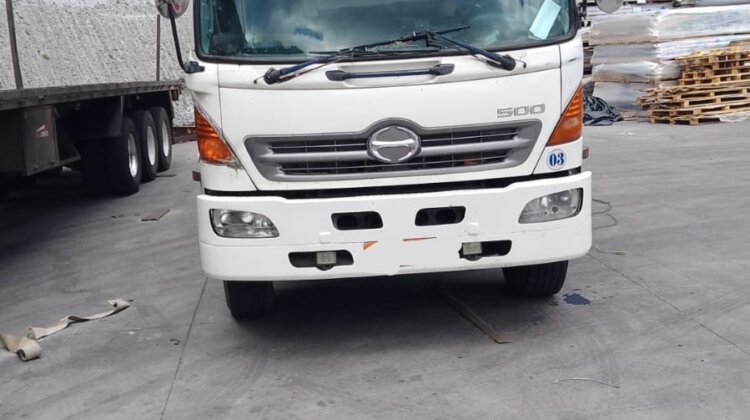 Se Vente Hino FM 2009 en buenas condiciones precio negociable