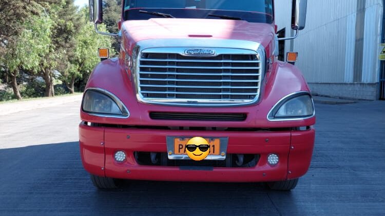 Venta Trailer Freightliner COLUMBIA