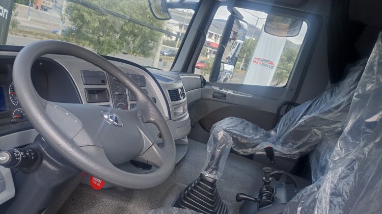 TRACTO CAMION AUMAN «LA BESTIA» 42 TON