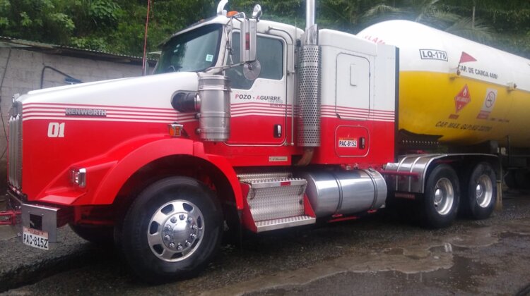 KENWORTH T800