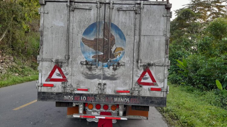 VENDO CAMION HINO FD